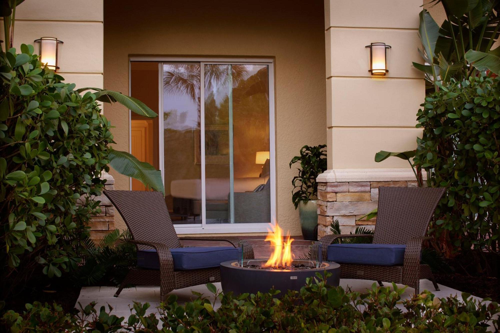 Отель The Ritz-Carlton Naples, Tiburon Экстерьер фото